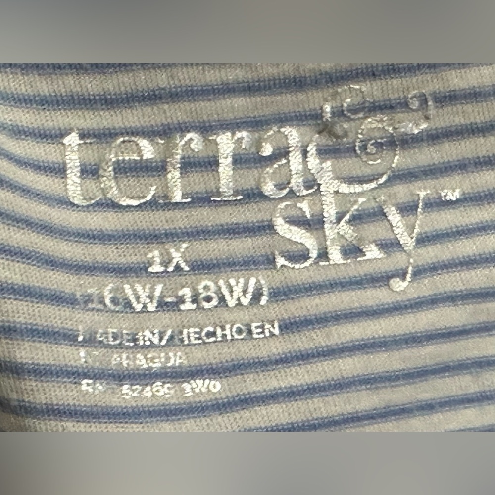 💙 Terra & Sky Women’s Crewneck Tee – Oxford Blue Stripe, Plus Size 1X  💙 - Picture 9 of 12